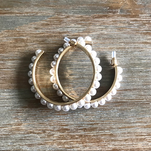 Gold and Pearl Hoop Earrings - NWT - Picture 4 of 6